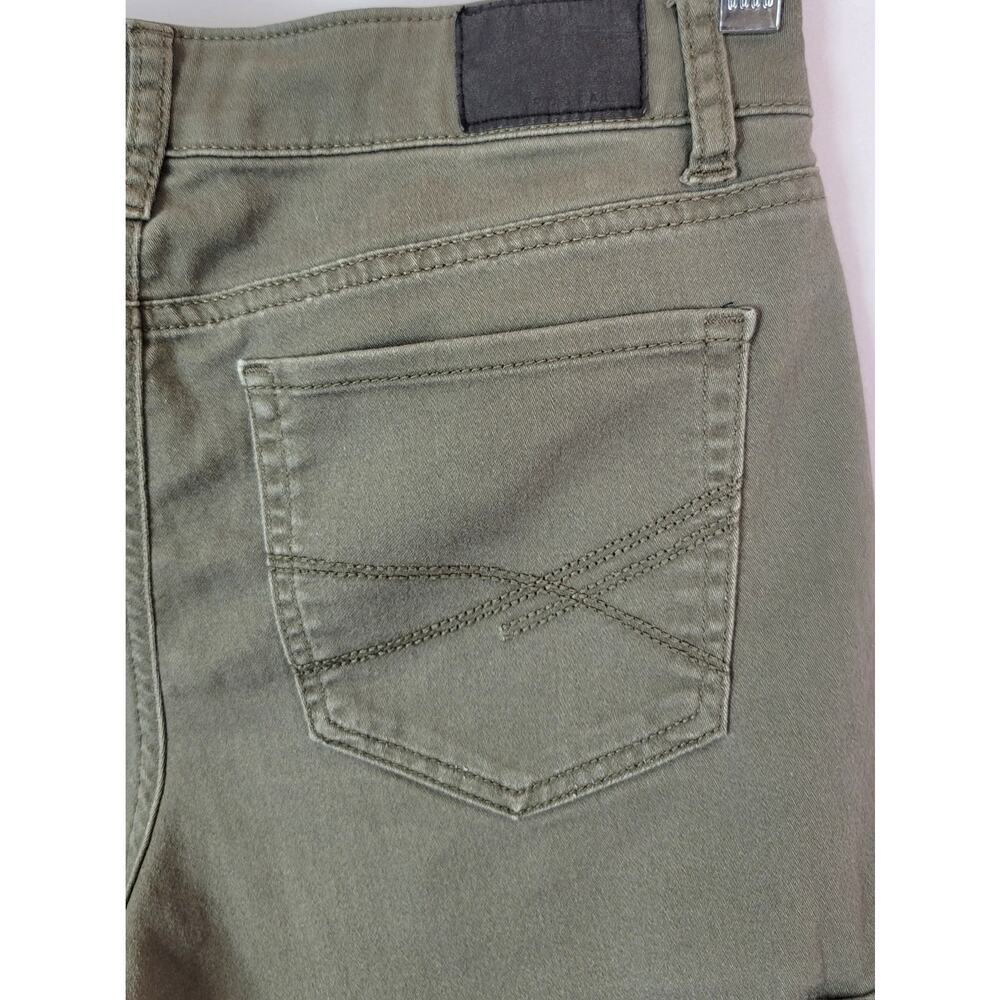 Aeropostale High Waisted Midi Stretchy Cuffed Shorts Olive Green Women's Size 8 - Picture 7 of 11